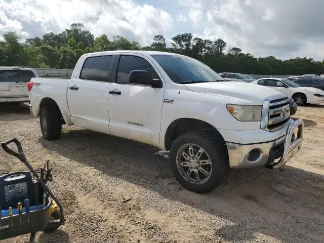 2013 TOYOTA TUNDRA CREWMAX SR5  