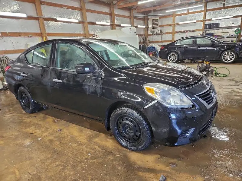 2014 NISSAN VERSA S  
