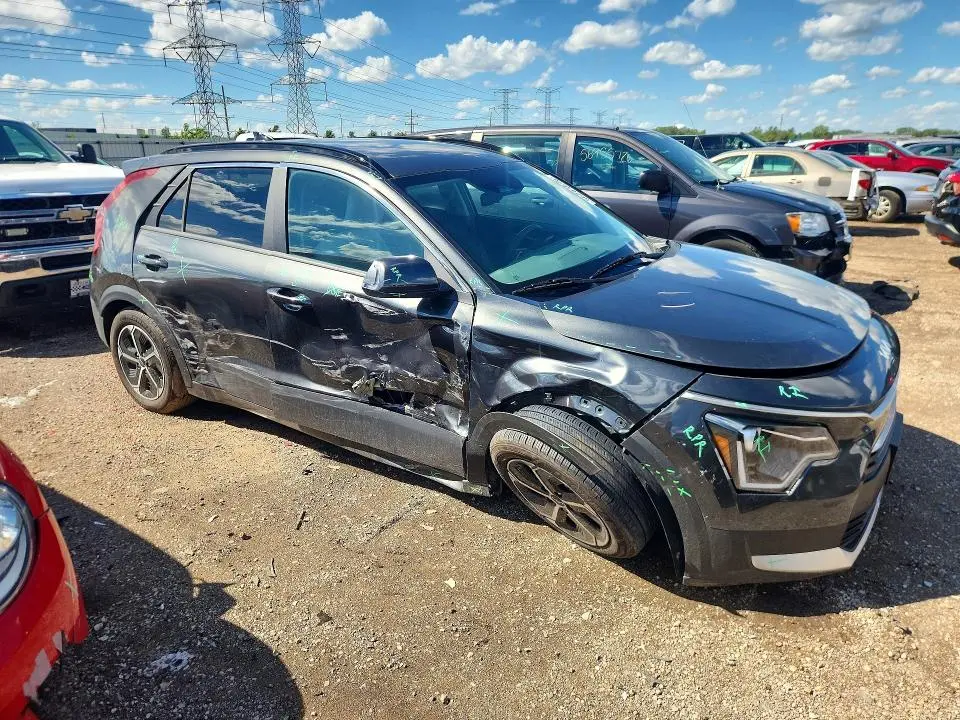 2023 KIA NIRO   