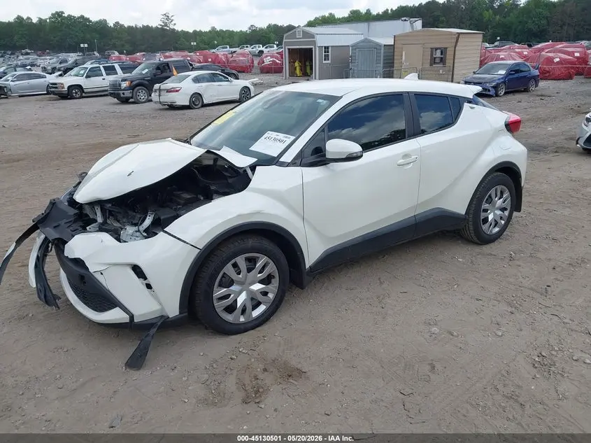 2020 TOYOTA C-HR LE