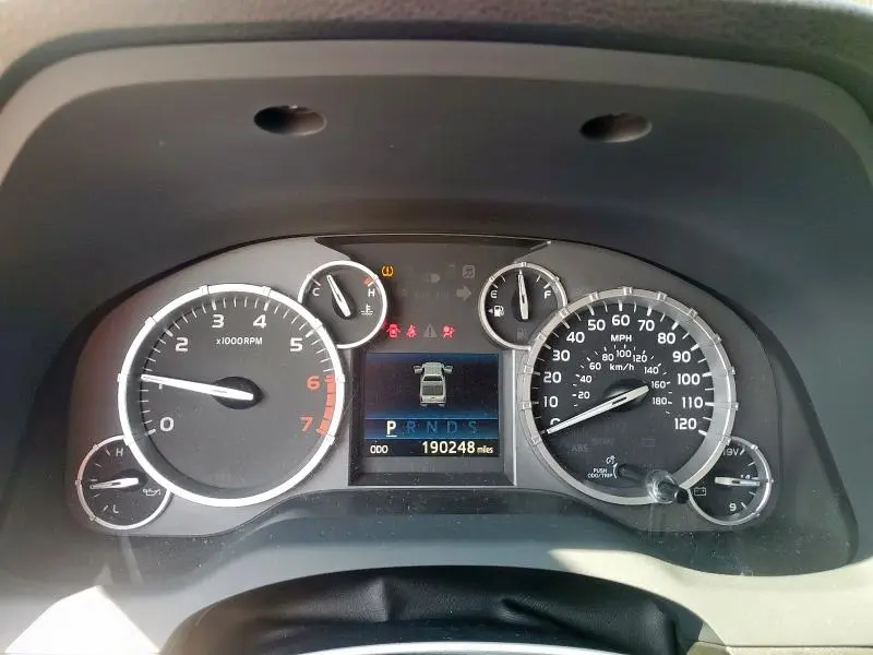 2014 TOYOTA TUNDRA CREWMAX SR5  