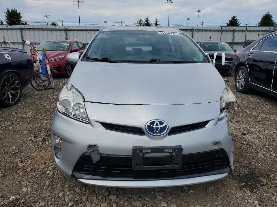 2013 TOYOTA PRIUS TWO  