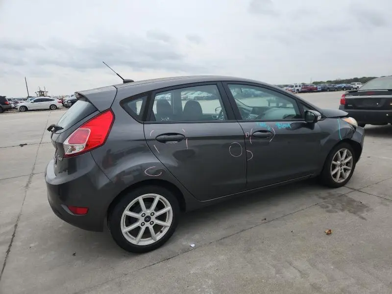 2015 FORD FIESTA SE  