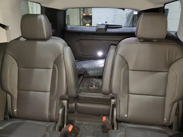 2020 CHEVROLET TRAVERSE LT  