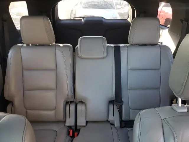 2011 FORD EXPLORER XLT  