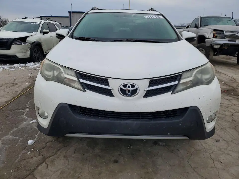 2014 TOYOTA RAV4 XLE  