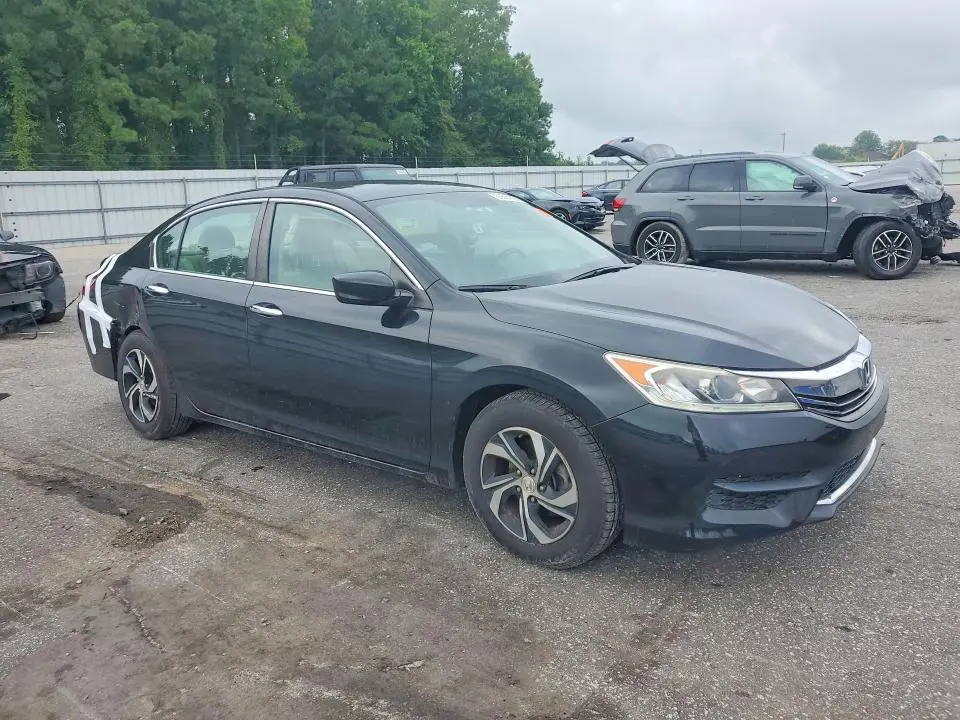 2017 HONDA ACCORD LX  