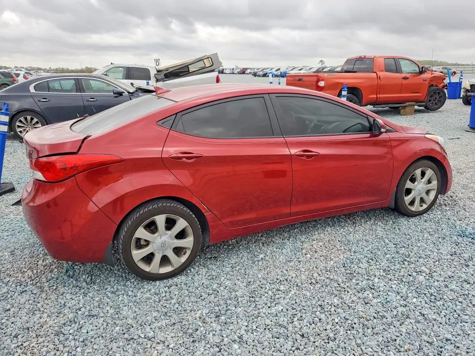 2013 HYUNDAI ELANTRA   
