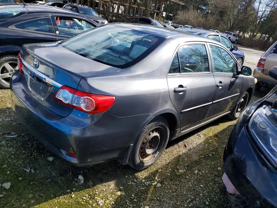 2011 TOYOTA COROLLA BASE  