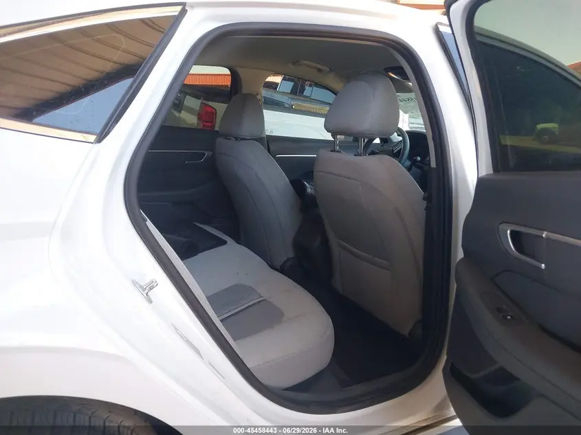 2020 HYUNDAI SONATA SE
