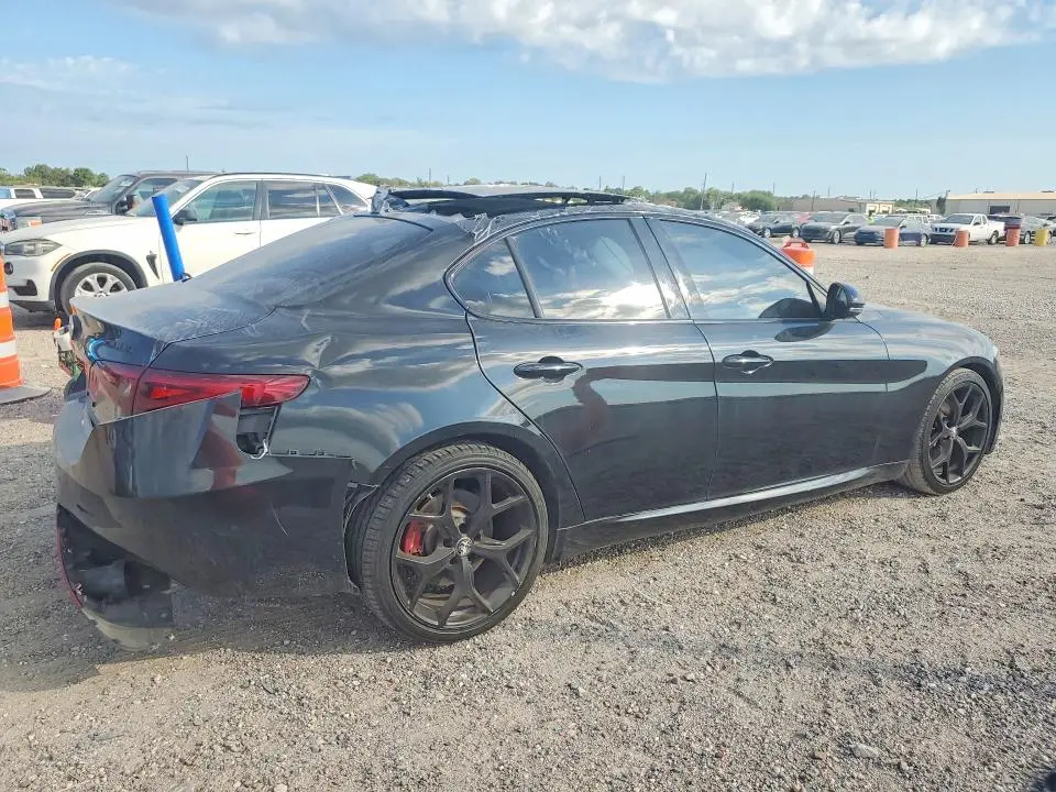 2020 ALFA ROMEO GIULIA TI  