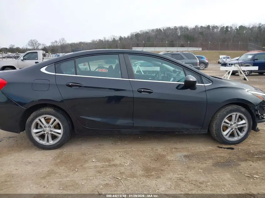 2017 CHEVROLET CRUZE LT AUTO