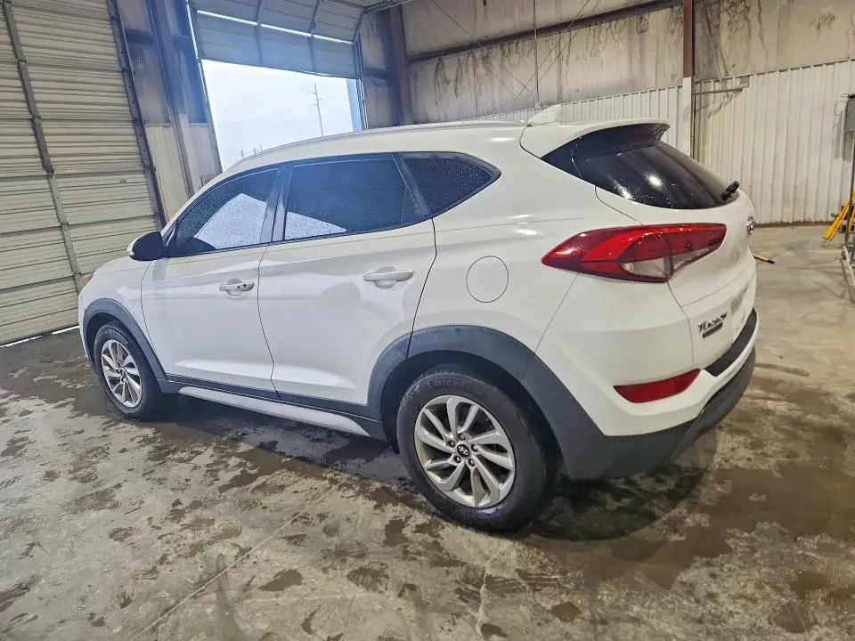 2017 HYUNDAI TUCSON SE PLUS  