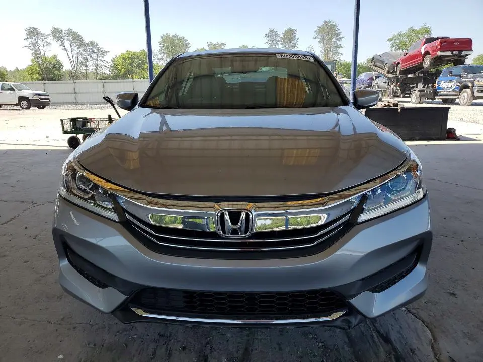 2017 HONDA ACCORD LX  