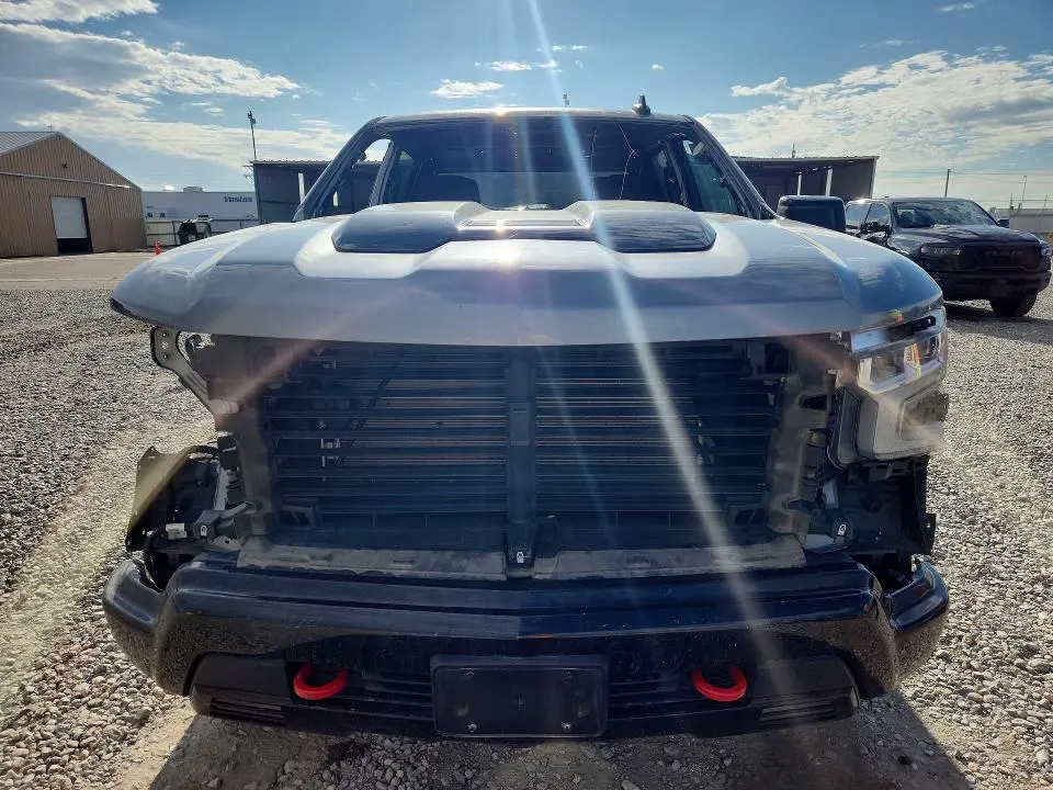 2025 CHEVROLET SILVERADO K1500 LT TRAIL BOSS  