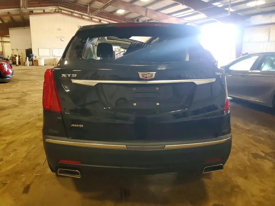 2019 CADILLAC XT5 LUXURY  
