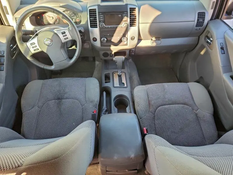 2017 NISSAN FRONTIER S  