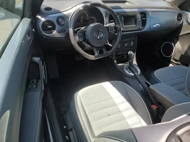 2016 VOLKSWAGEN BEETLE S/SE  