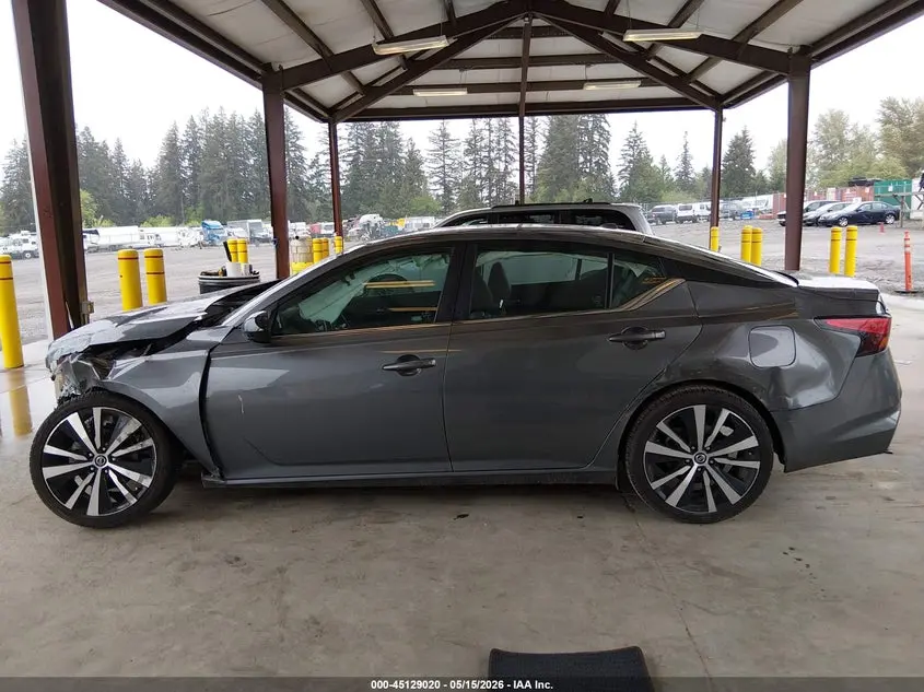 2020 NISSAN ALTIMA SR FWD