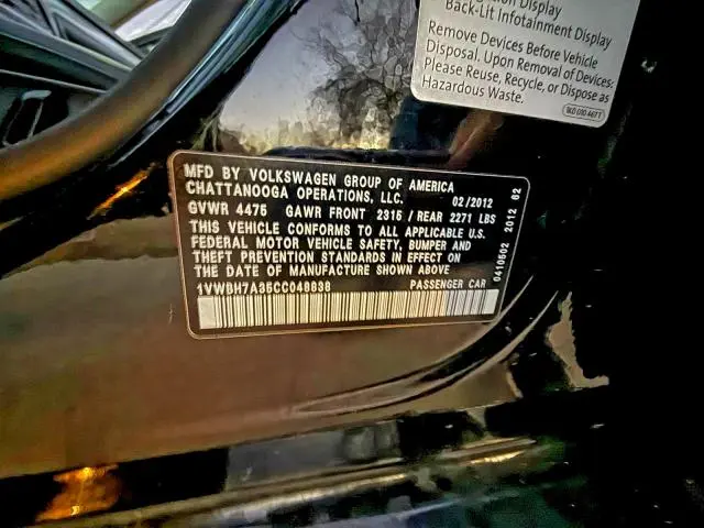 2012 VOLKSWAGEN PASSAT SE  