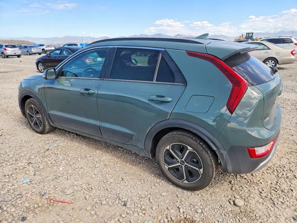 2023 KIA NIRO EX  