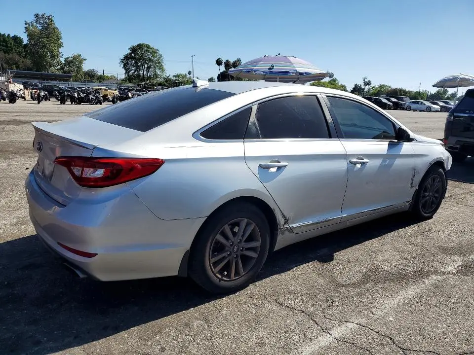 2015 HYUNDAI SONATA SE  