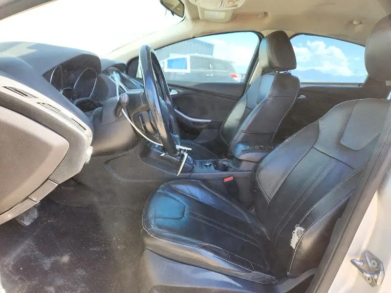 2014 FORD FOCUS TITANIUM  