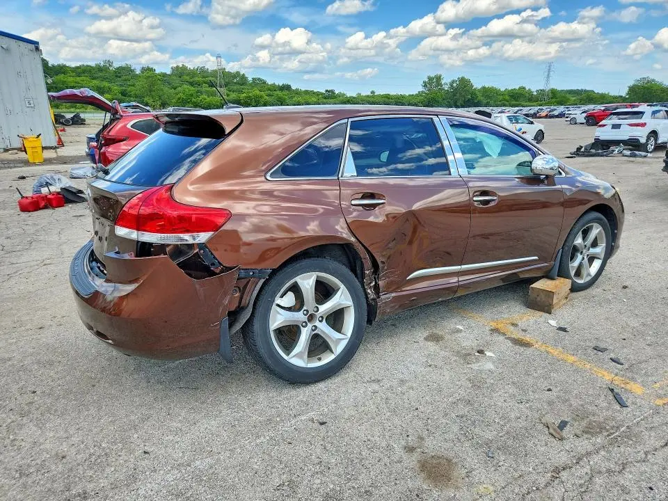 2012 TOYOTA VENZA XLE  