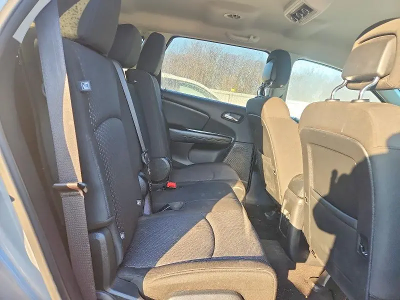 2020 DODGE JOURNEY SE  