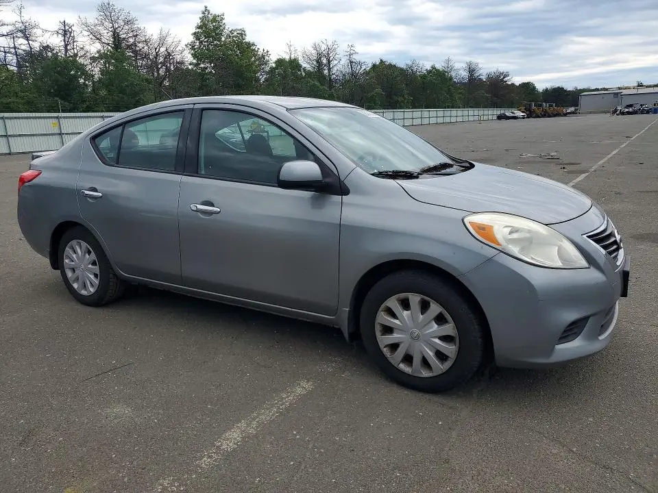 2014 NISSAN VERSA 1.6 S  