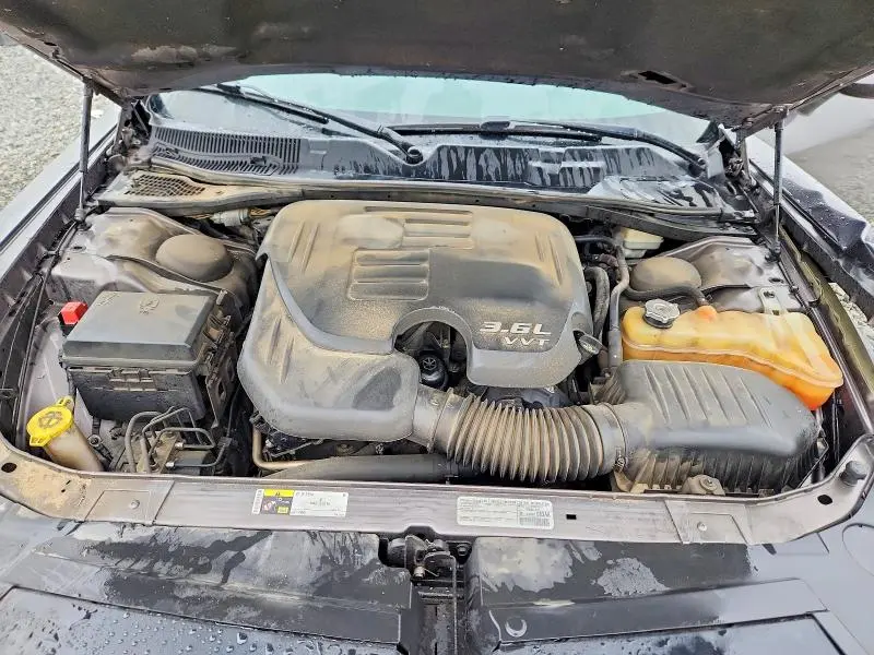 2014 DODGE CHALLENGER SXT  