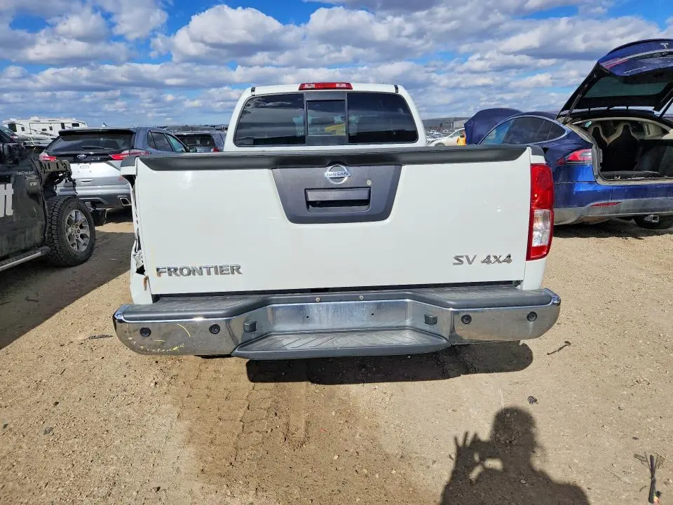 2014 NISSAN FRONTIER SV V6  