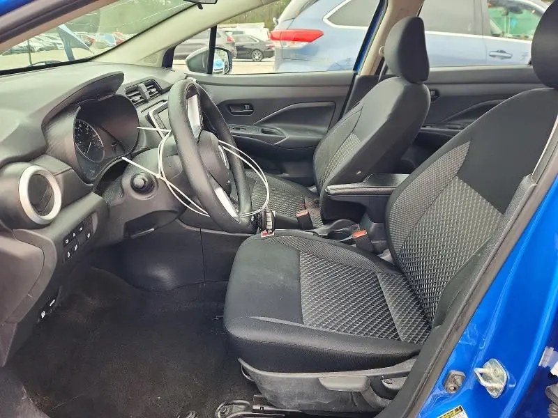 2020 NISSAN VERSA S  