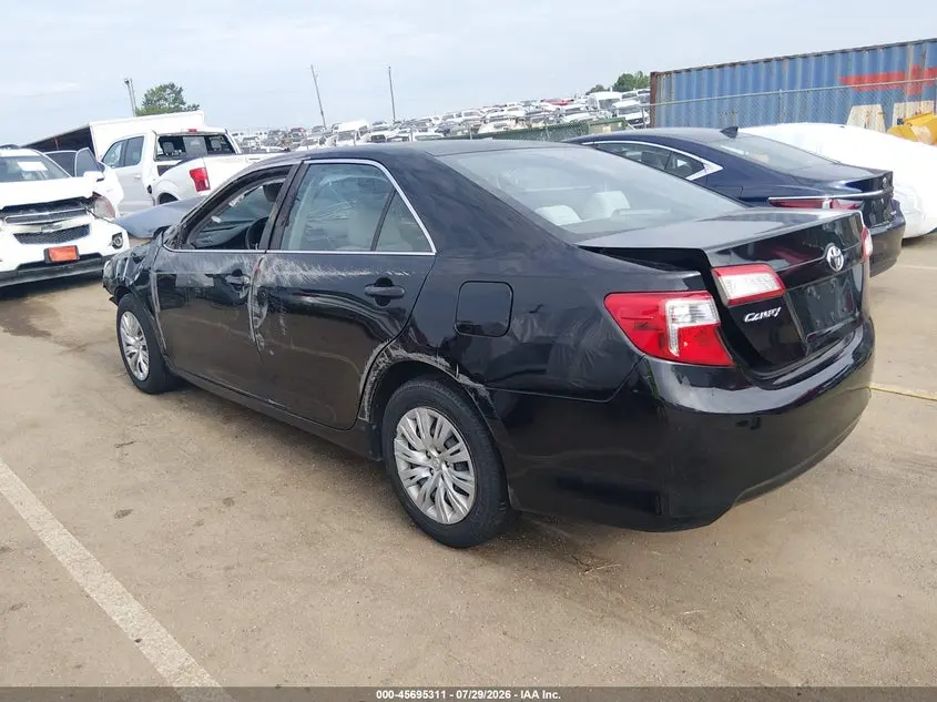 2014 TOYOTA CAMRY L