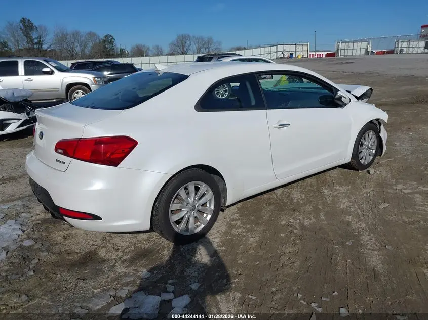 2015 KIA FORTE KOUP EX
