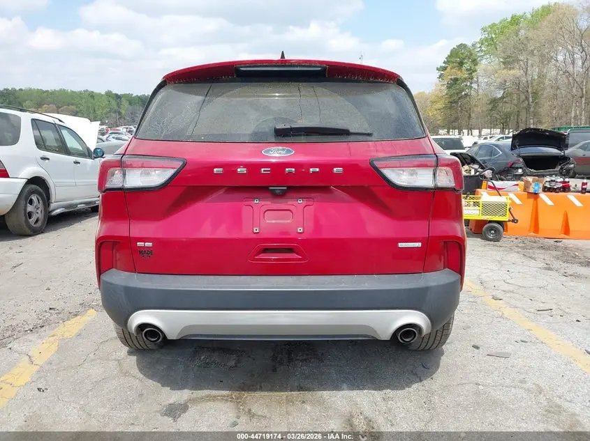 2020 FORD ESCAPE SE