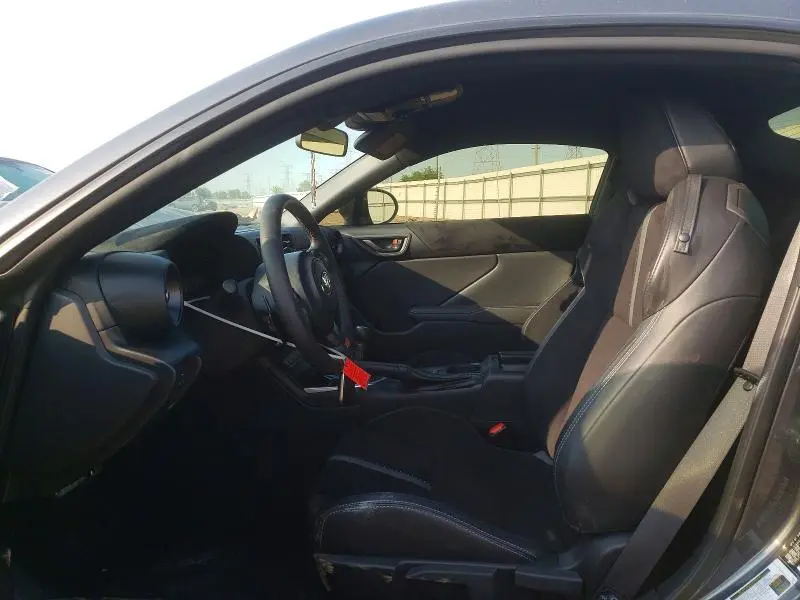 2025 TOYOTA GR 86 PREMIUM  