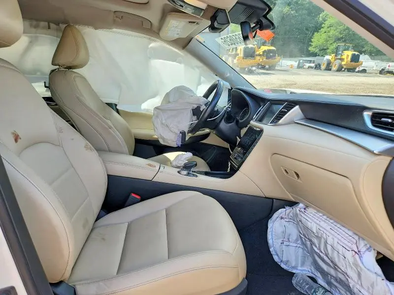 2020 INFINITI QX50 LUXE  