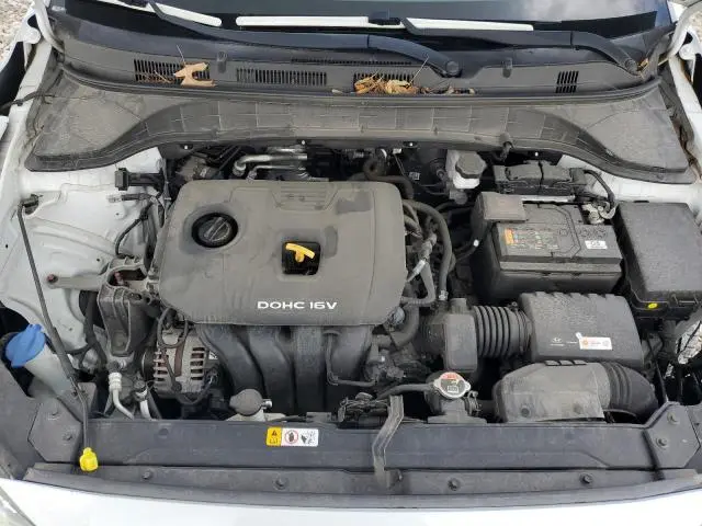 2019 HYUNDAI KONA SE  