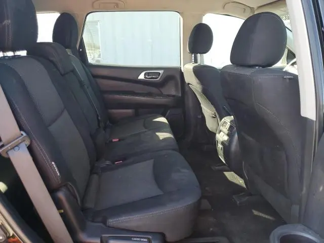 2019 NISSAN PATHFINDER S  