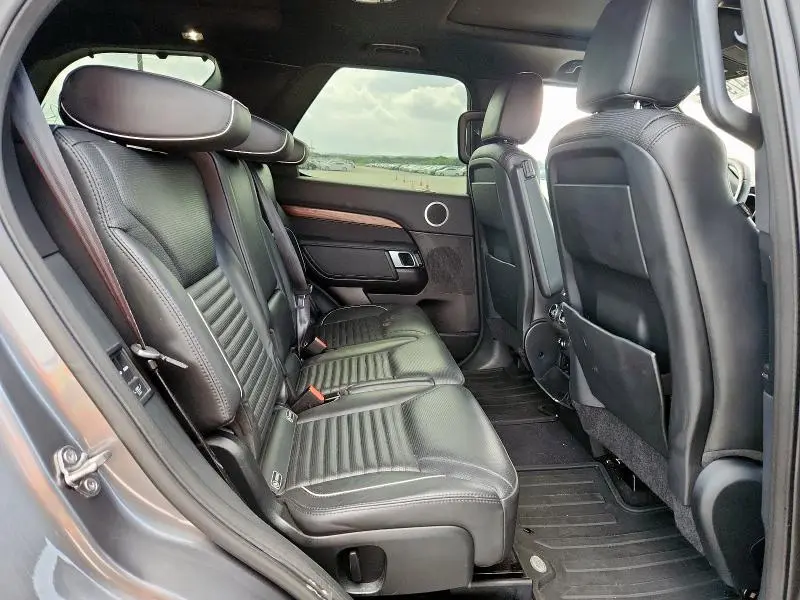 2017 LAND ROVER DISCOVERY HSE  
