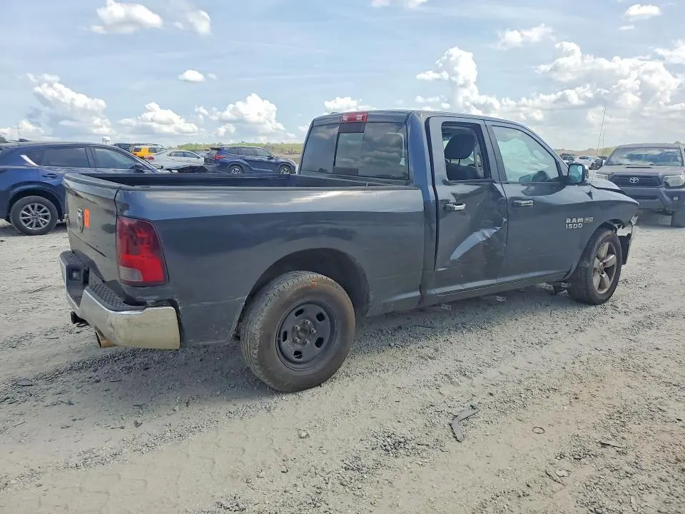 2014 RAM 1500 SLT  