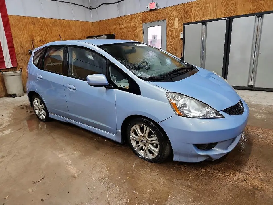 2010 HONDA FIT SPORT  