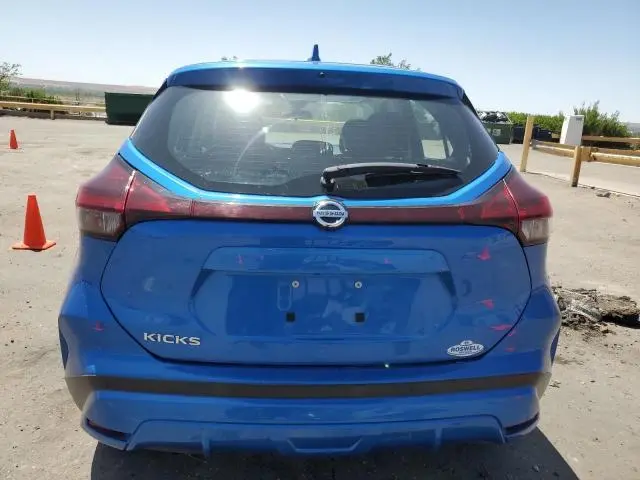 2021 NISSAN KICKS S  