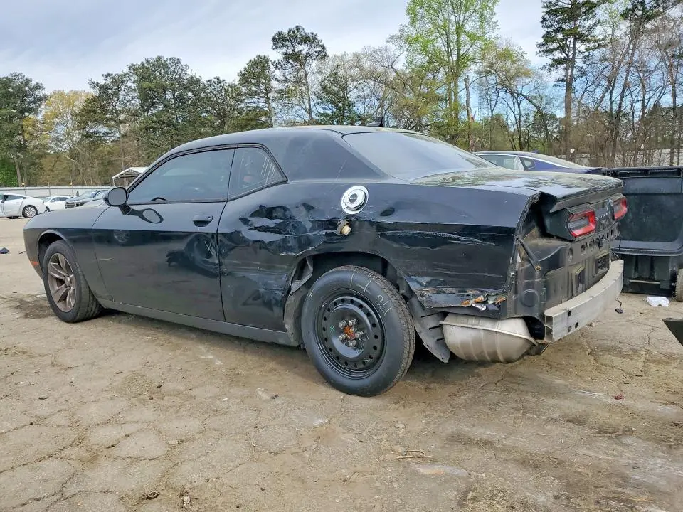 2015 DODGE CHALLENGER SXT  