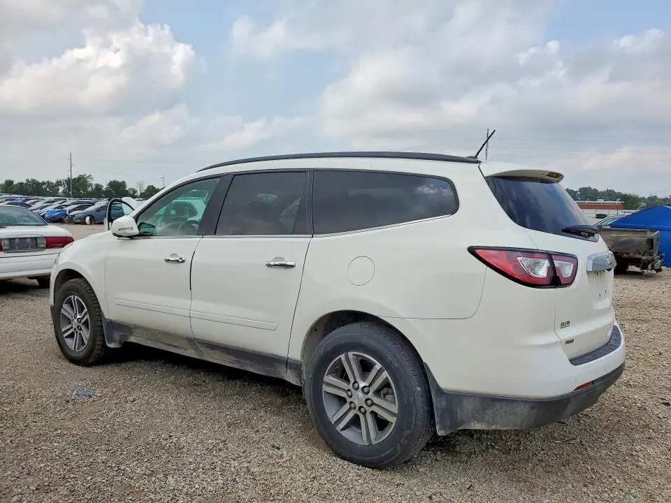 2015 CHEVROLET TRAVERSE LT  