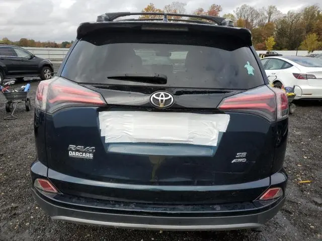 2017 TOYOTA RAV4 SE  
