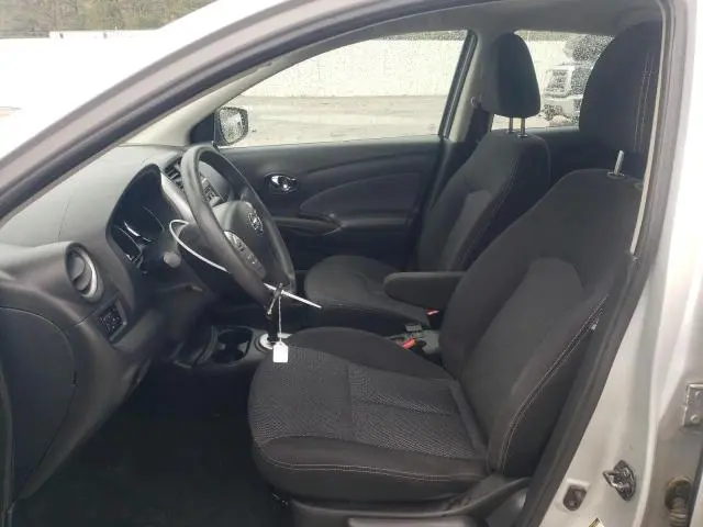2015 NISSAN VERSA S  