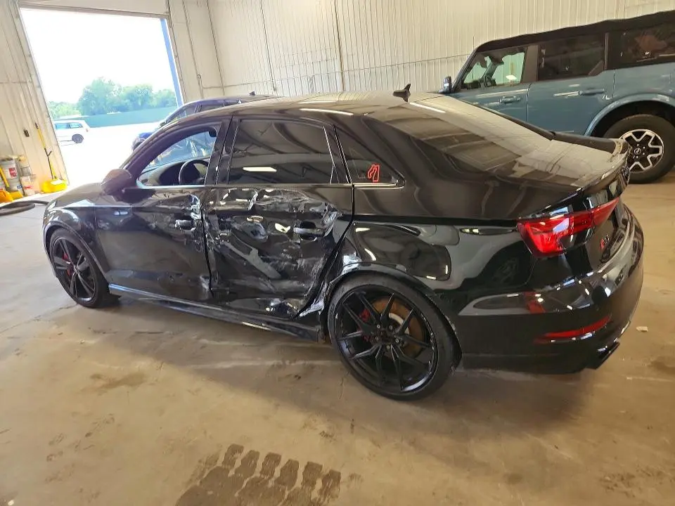2019 AUDI RS3   