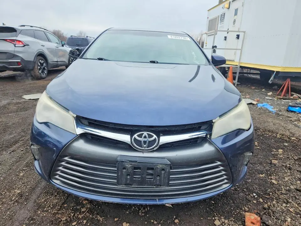2017 TOYOTA CAMRY XLE  